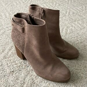 LC Lauren Conrad Ankle Boots
